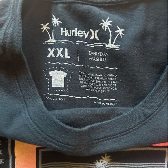 Hurley Men’s Black Tshirt Size XXL - Picture 2 of 3